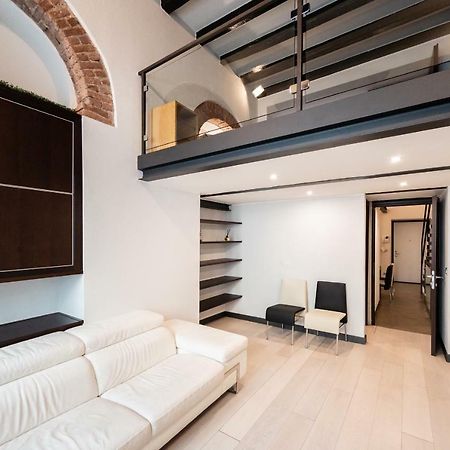 Milan Luxury Apartment - Porta Venezia Екстер'єр фото