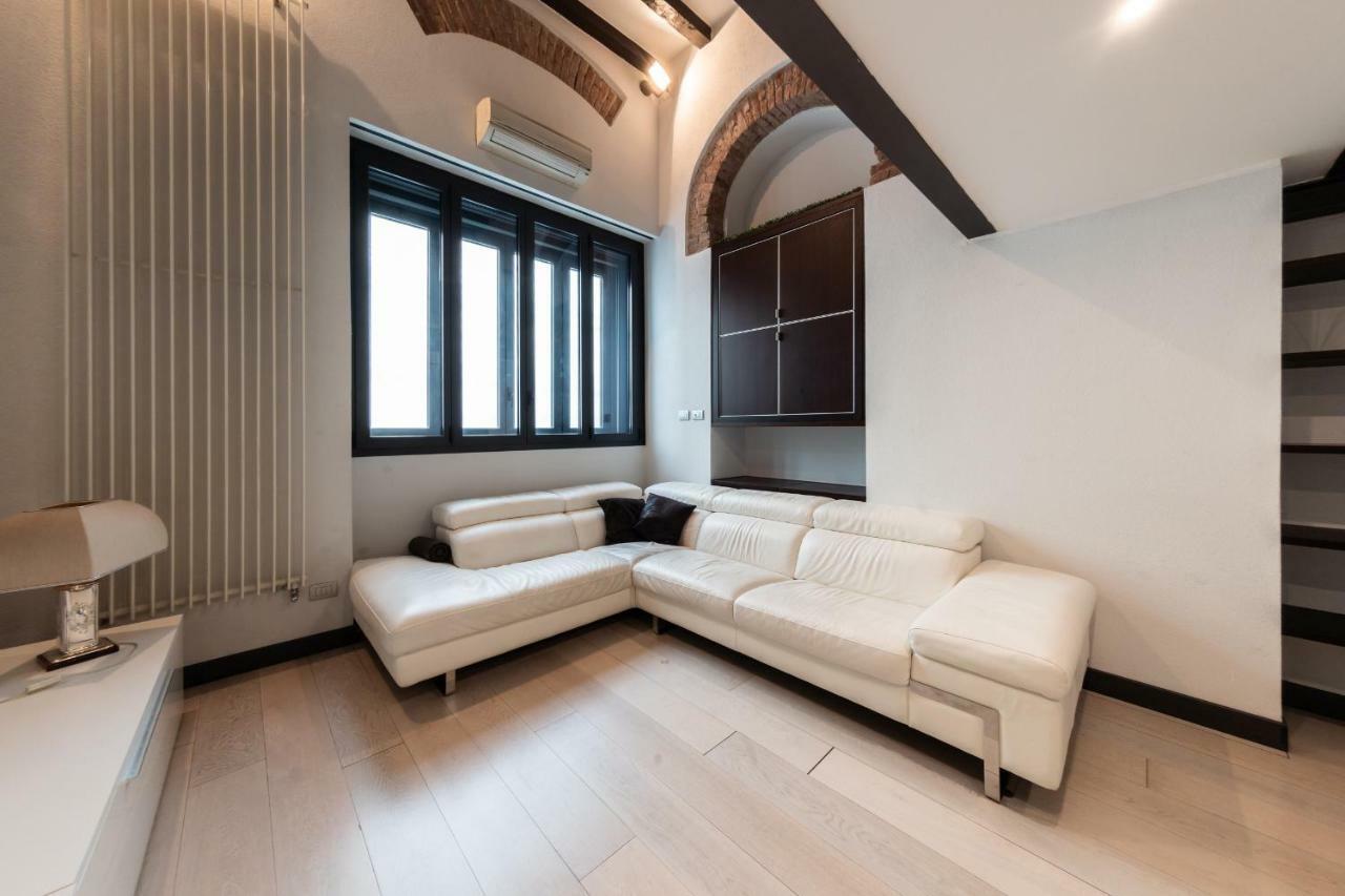 Milan Luxury Apartment - Porta Venezia Екстер'єр фото